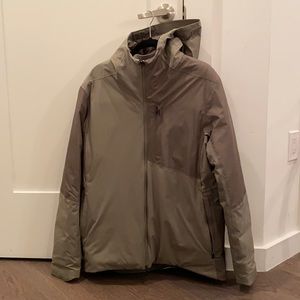 Lululemon Men’s Pinnacle Warmth Jacket (Size L)
